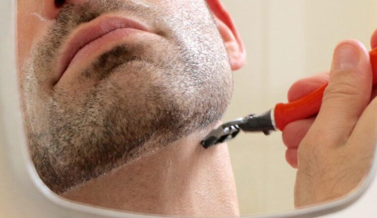 is shower shaving the secret to a flawless irritation free beard trim scaled e1707927905994